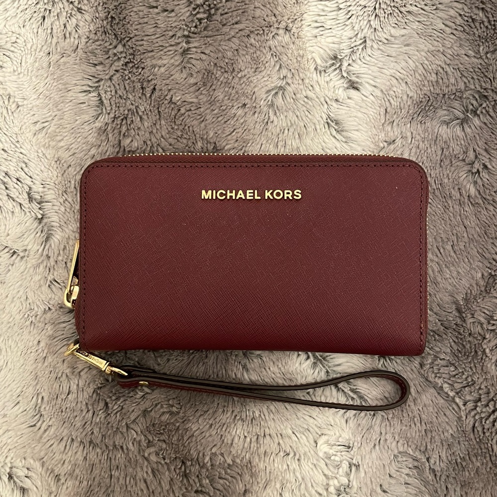 Practically New - Michael Kors Wallet